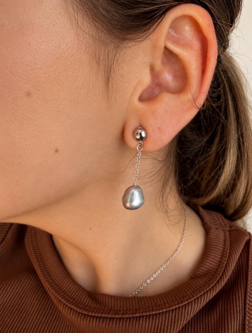 PENDIENTES PERLA RIO GRIS